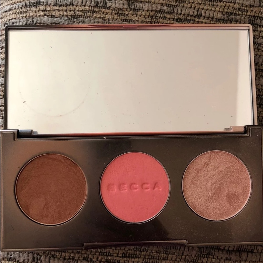 Becca Sunchaser Palette